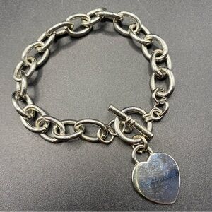 Heart Toggle Clasp Bracelet Chunky Chain Link Silver Tone